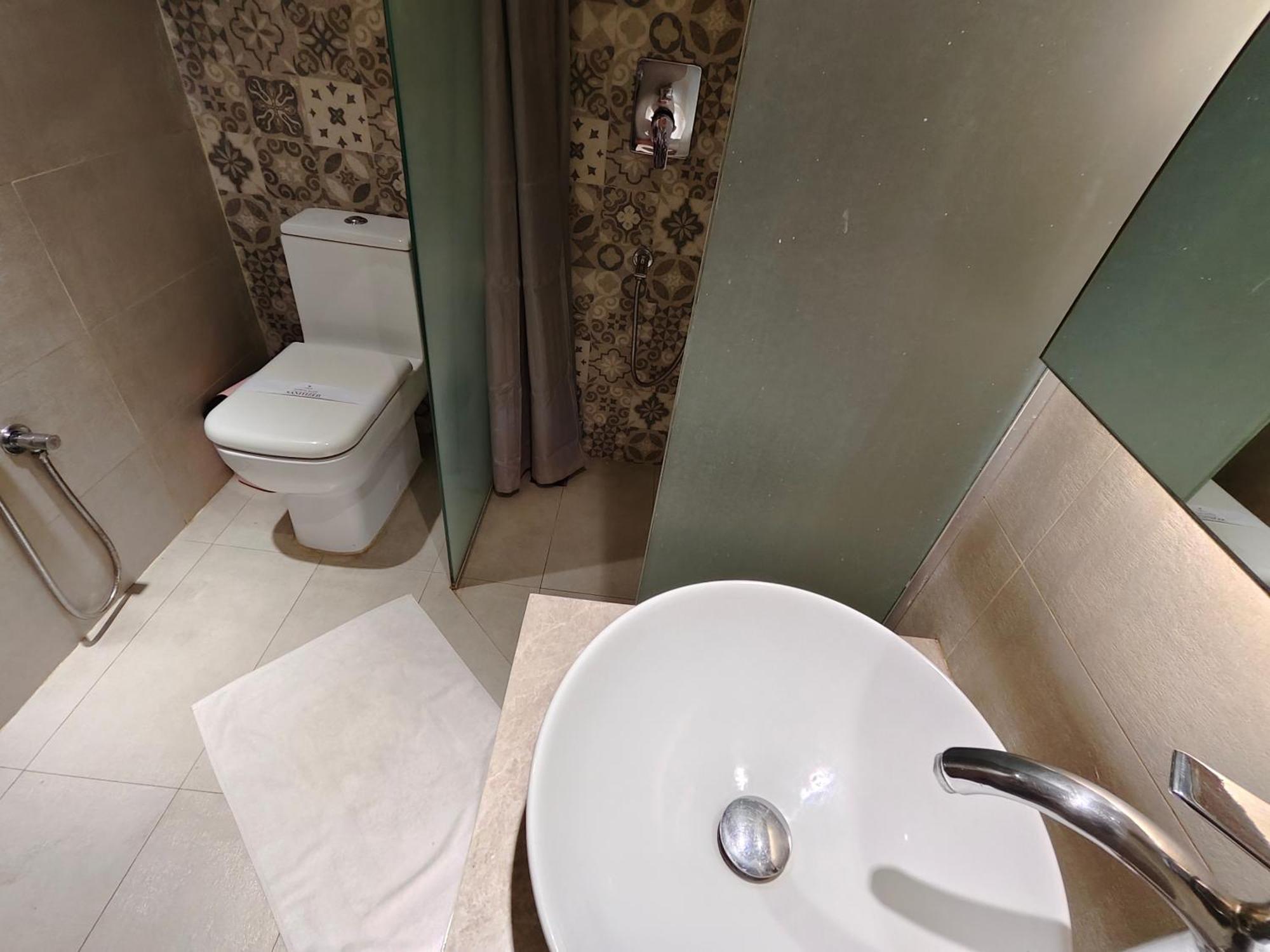 Hotel Nandini Dhaka Zewnętrze zdjęcie